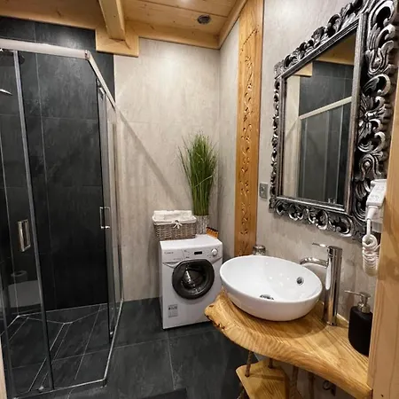 Tatrzanska Zyngierka Z Jacuzzi Chalet *